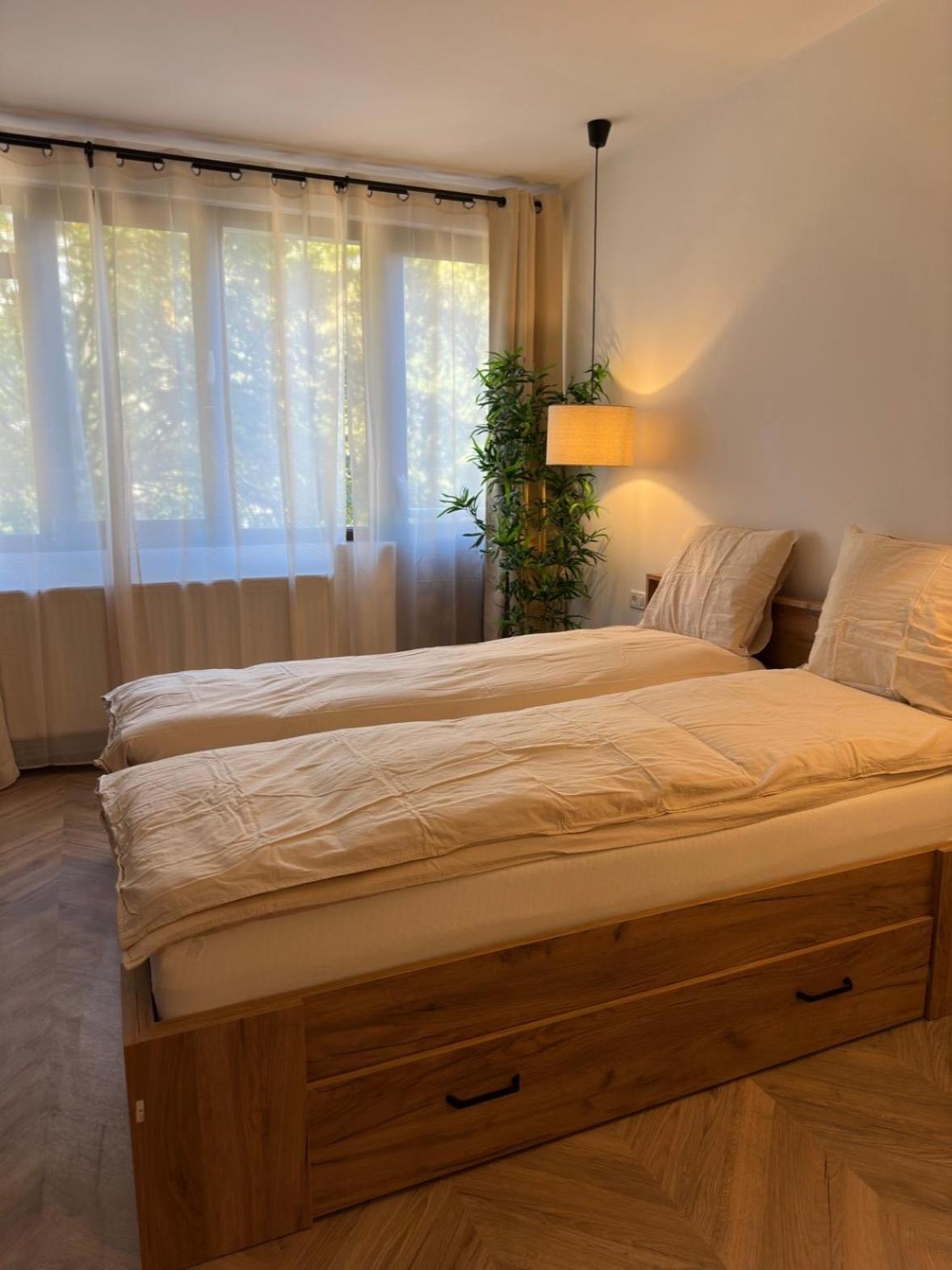 One Room Apartment- Self Check-In 24H Resita Luaran gambar
