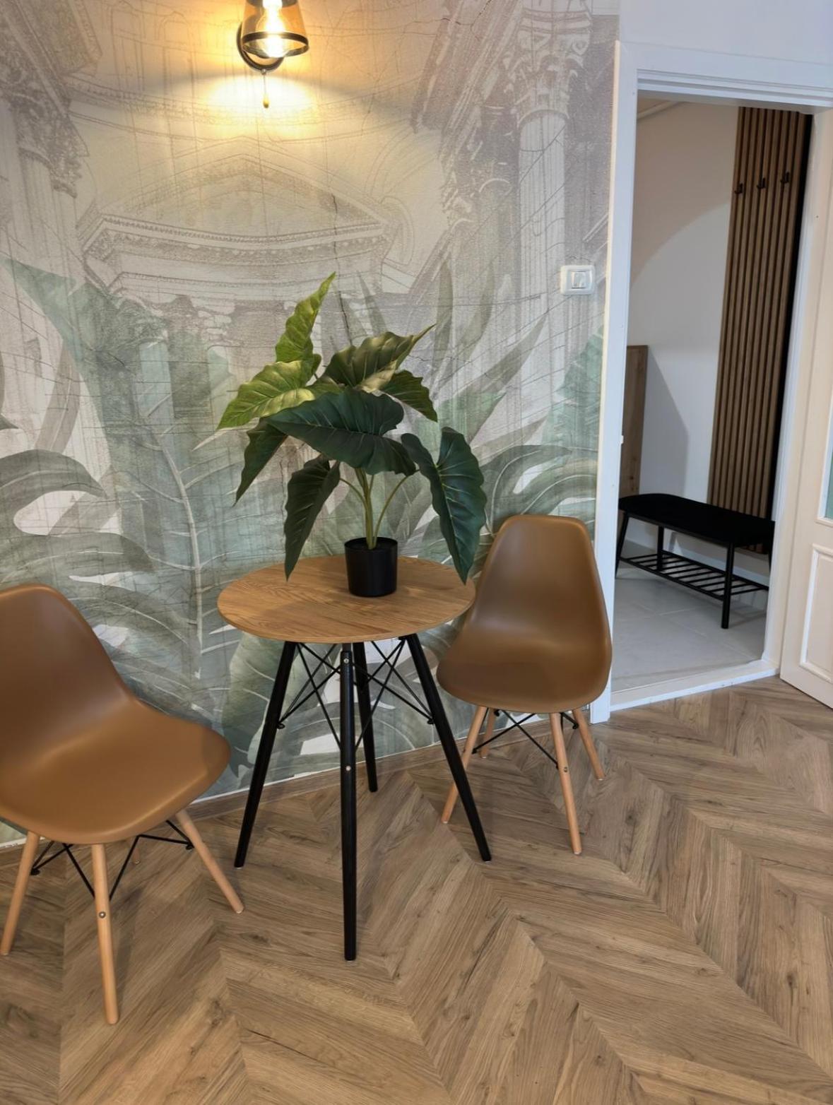 One Room Apartment- Self Check-In 24H Resita Luaran gambar