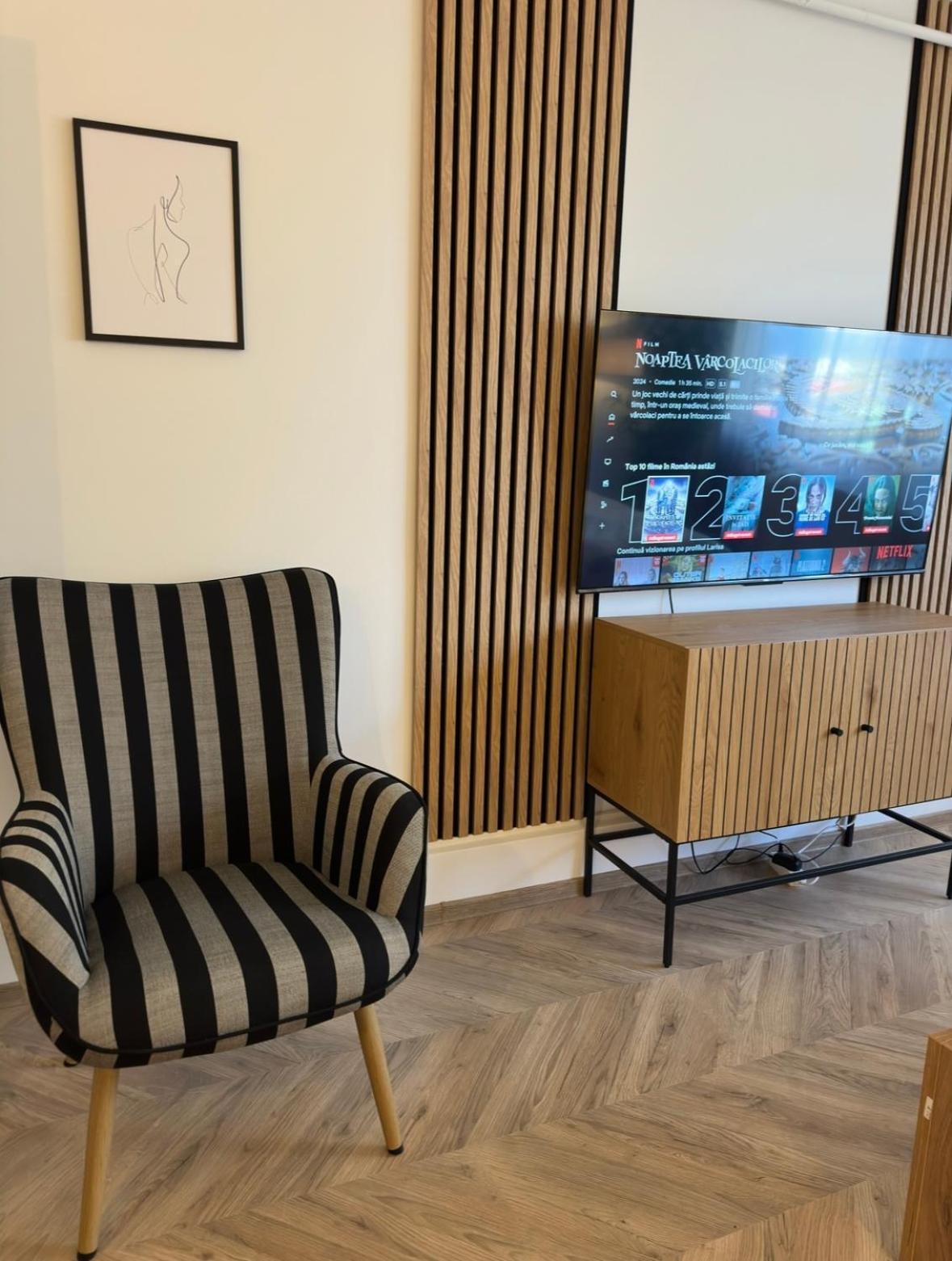 One Room Apartment- Self Check-In 24H Resita Luaran gambar